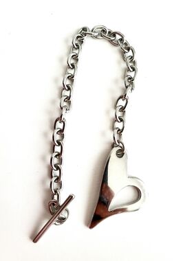 Silver Heart Link Bracelet - Women's Fashion Jewelry